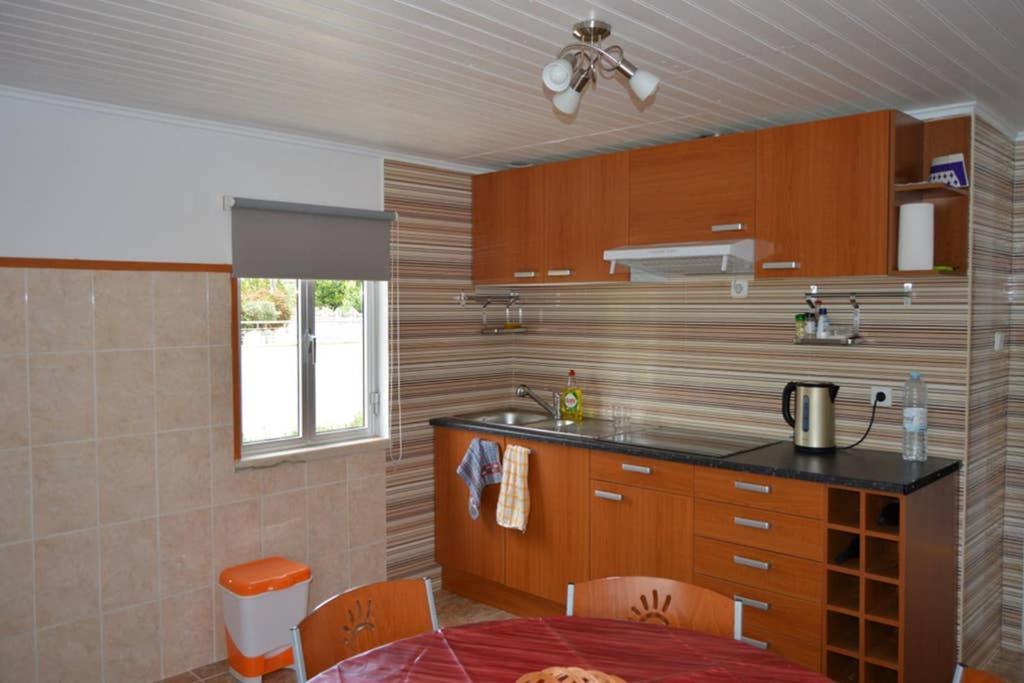 Casa 4 Estacoes Villa Batalha Luaran gambar